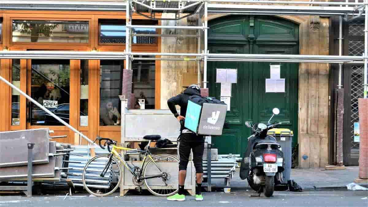 Workers Union Says Protect Gig-Economy Drivers