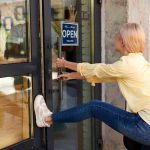 Union Stands Up for Shop Workers