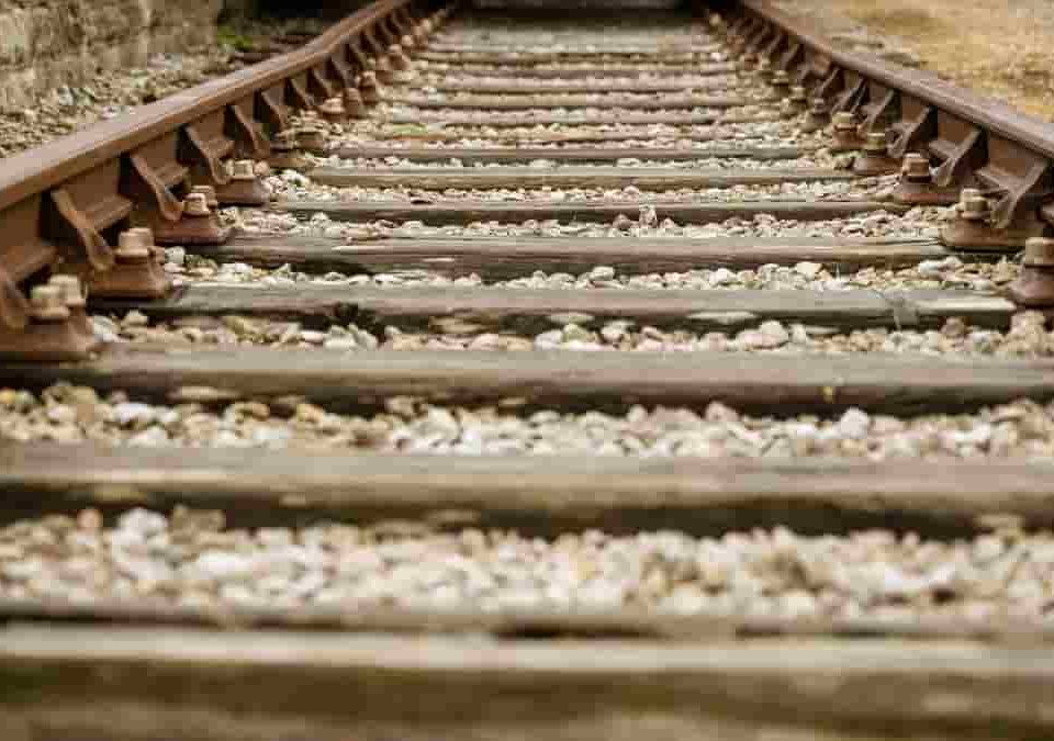 Workers Union Says ‘Sort Out Rail Chaos’