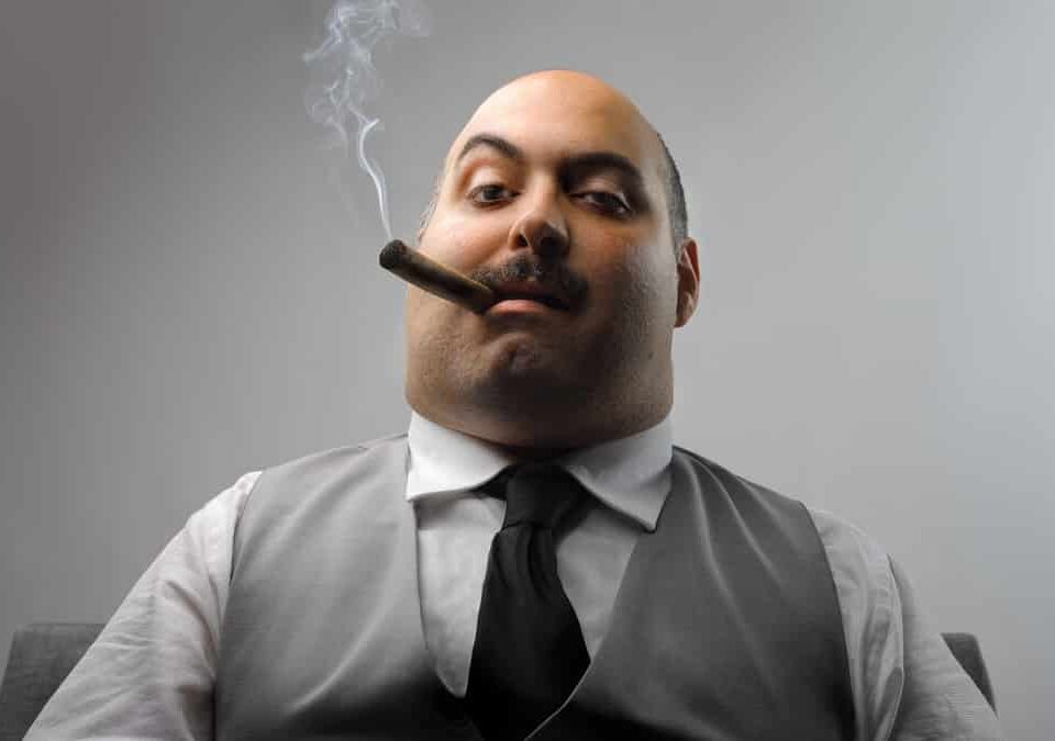 Top UK Executives Earn 118 Times More than Average Workers